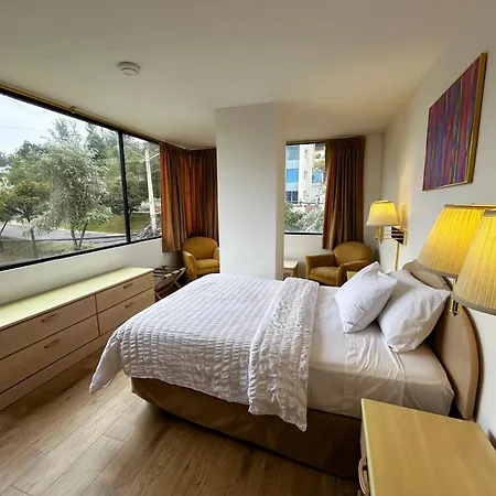 Stanford Suites Hotel Quito Exterior photo