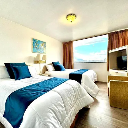 Stanford Suites Hotel Quito Exterior photo